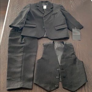 NWT Black 3T pinstriped three piece suit.